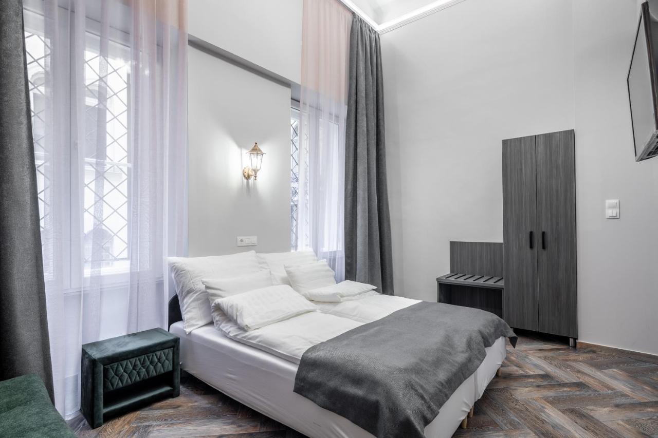 Stunning Apartment In The Hearth Of Budapest Extérieur photo